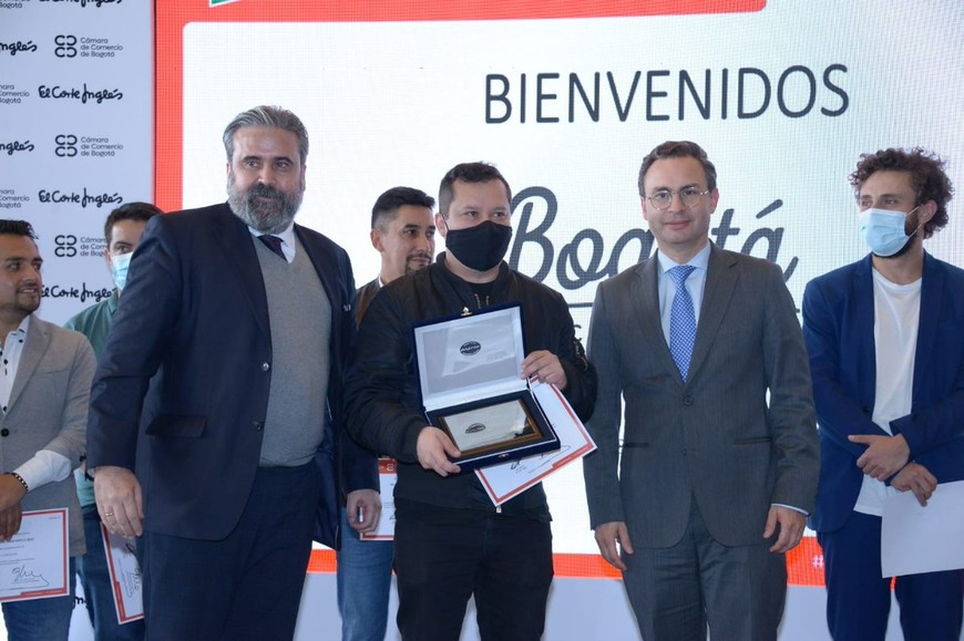 La Cámara de Comercio de Bogotá y El Corte Inglés premian al chef colombiano Jaime Torregrosa